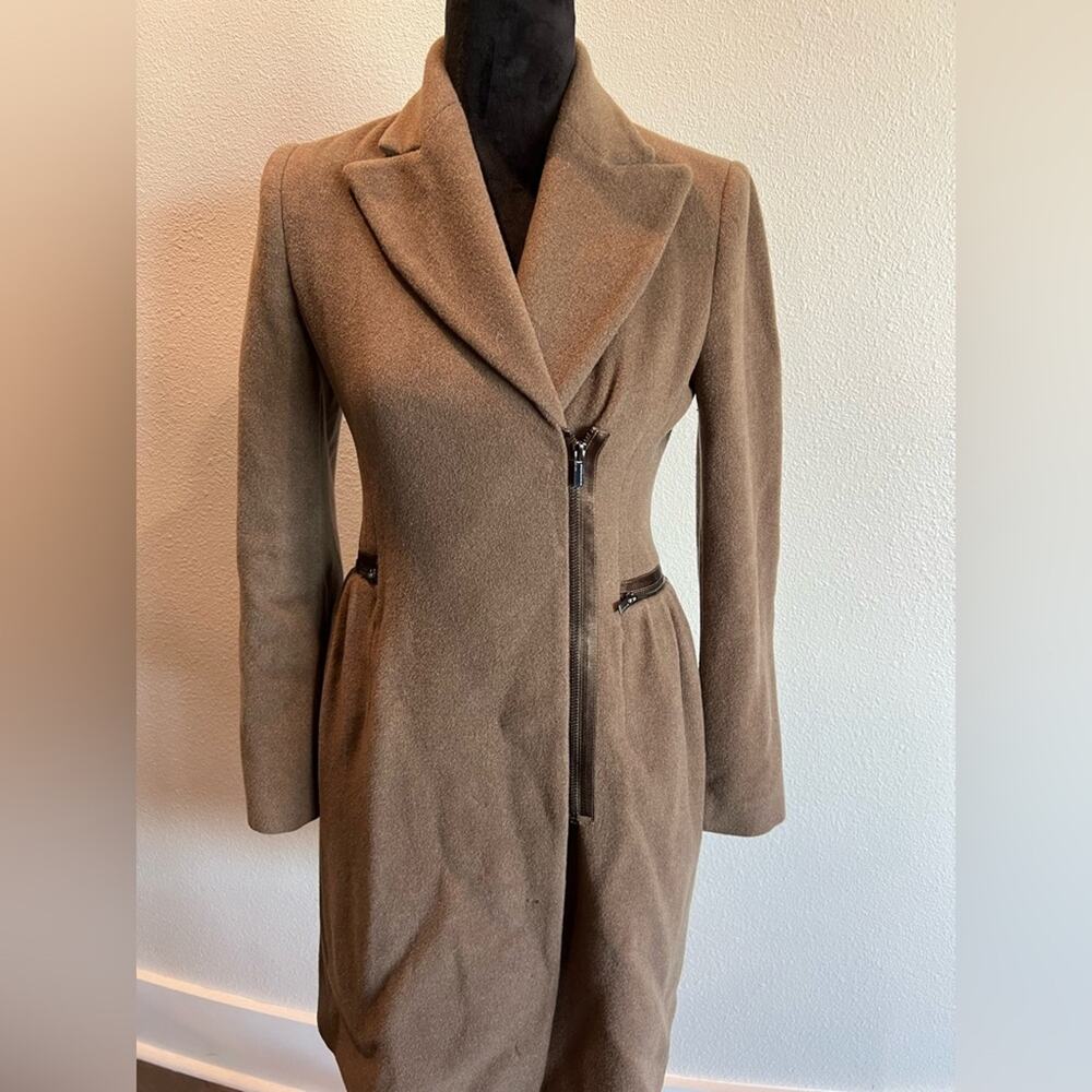 BCBGMaxAzria XXS Tan Trench Coat
